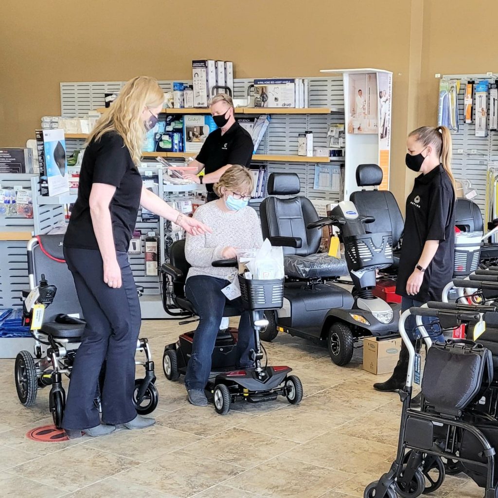 Motion team conducting consultation in showroom
